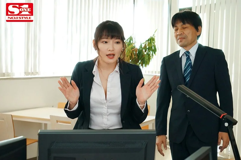 鷲尾めい　Jカップ　巨乳　可愛い　丸顔　上司　SSIS-017